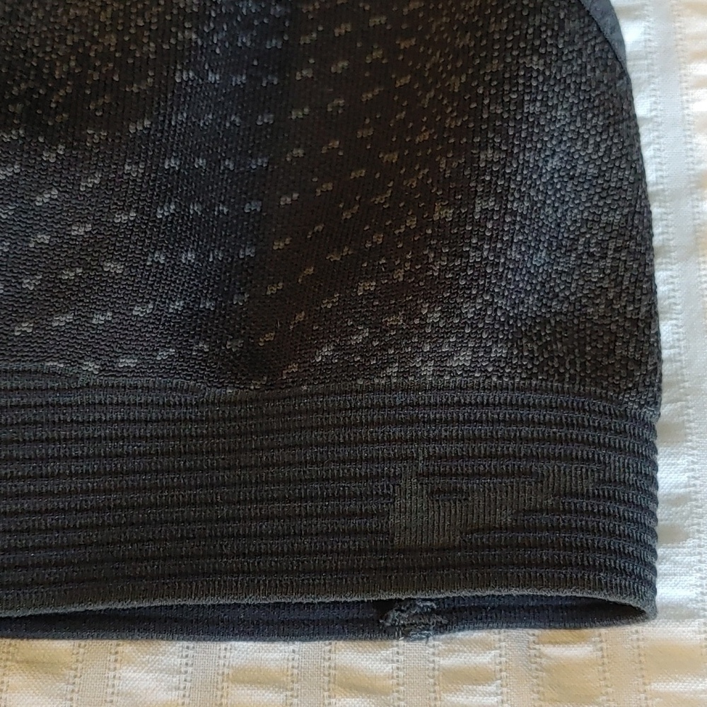 NWT Nike Swoosh Girls Youth Sports Top Medium - Picture 4 of 15
